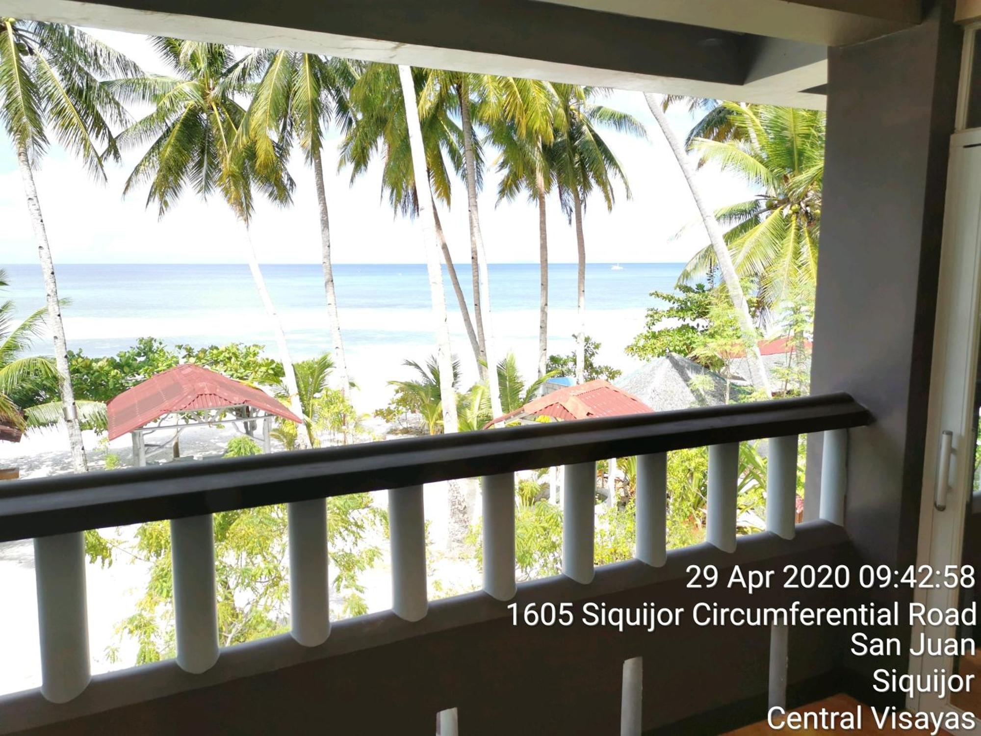 Tropicasa Siquijor Seafront Guest House Solangon 外观 照片